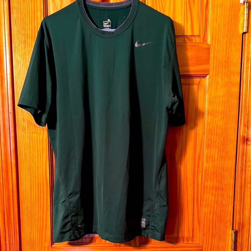 Nike Pro Fit Dry Green Short Sleeve Tees